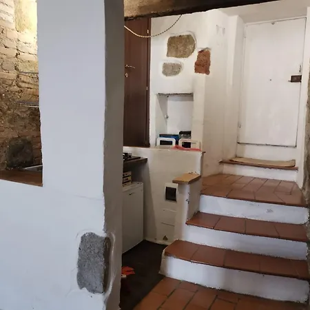 Gioia Радикофани